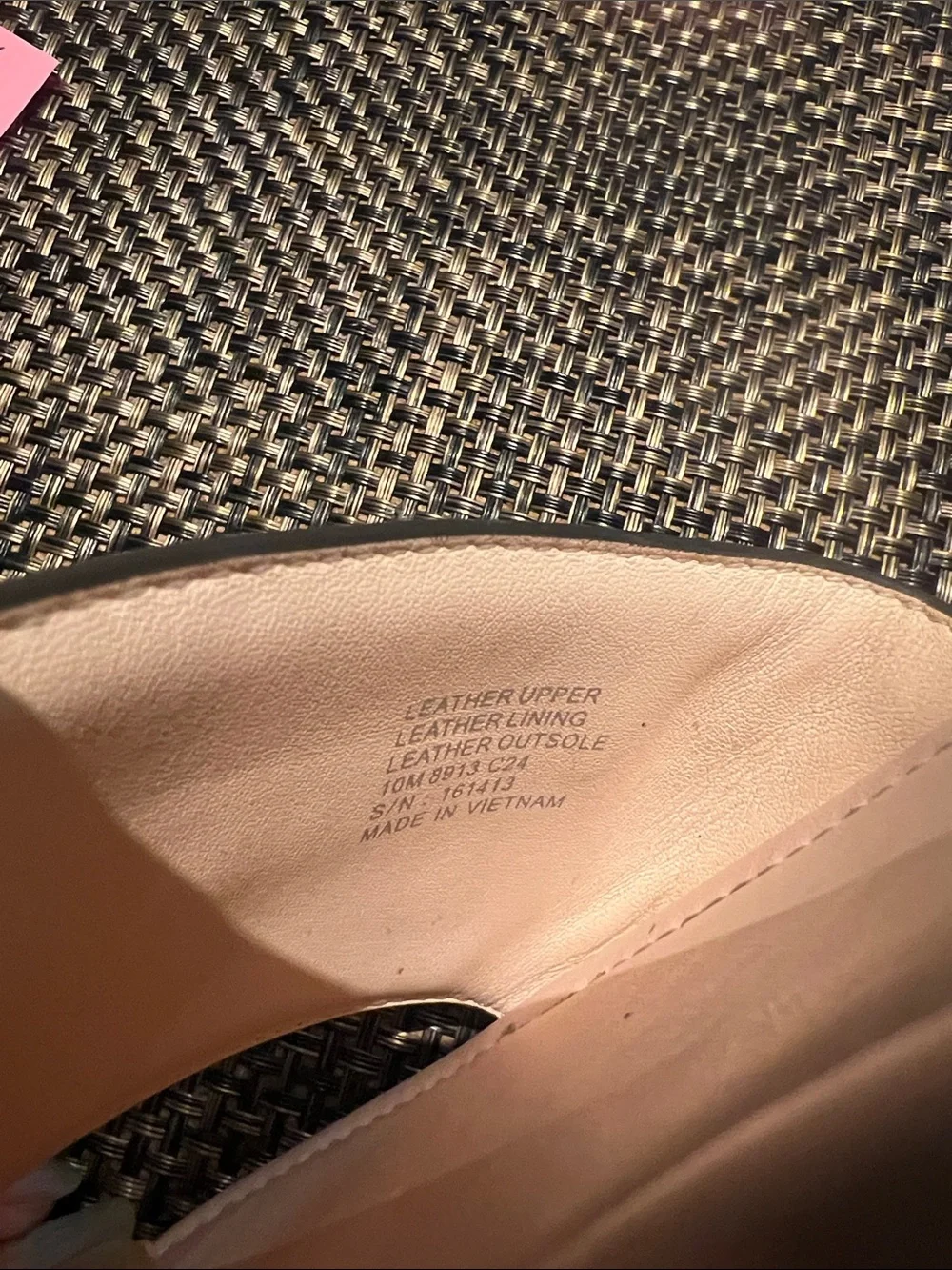 Tory Burch pattern features